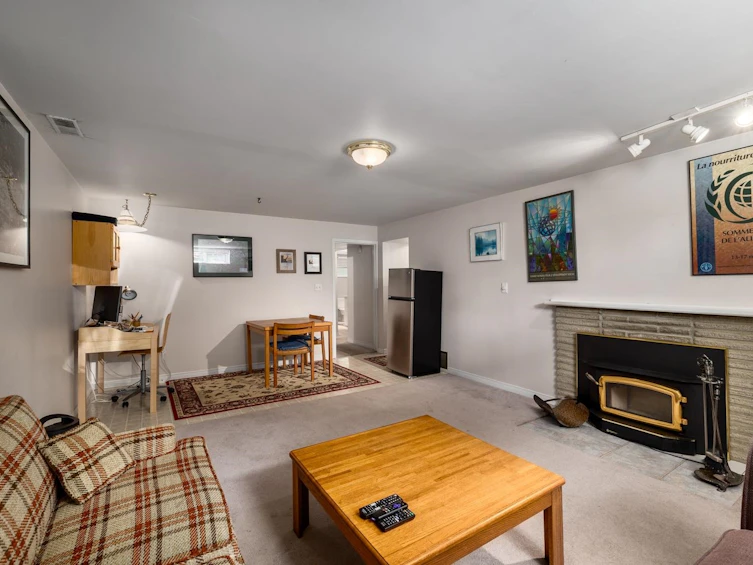 4835 Empire Drive, Burnaby, BC, V5C 5P9 - 24