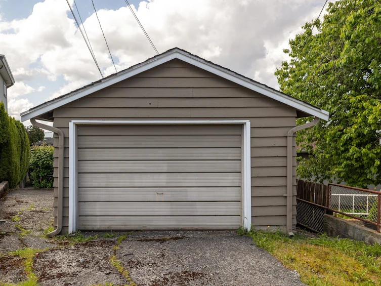 4835 Empire Drive, Burnaby, BC, V5C 5P9 - 35