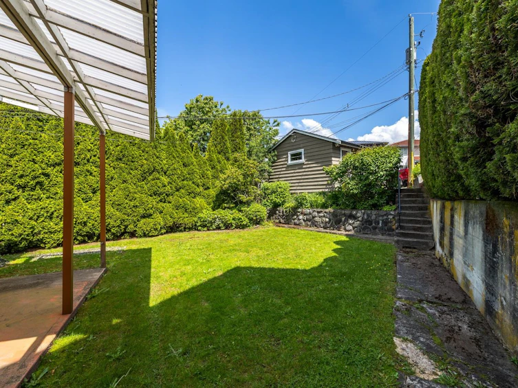 4835 Empire Drive, Burnaby, BC, V5C 5P9 - 34