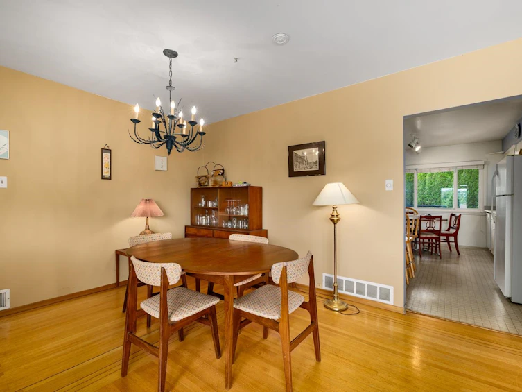 4835 Empire Drive, Burnaby, BC, V5C 5P9 - 11