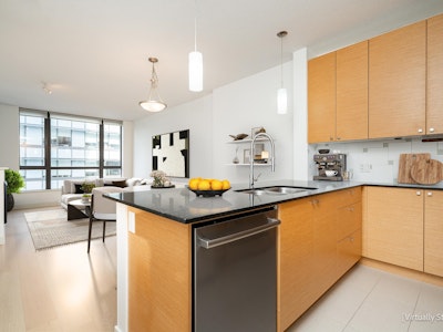 709-400 Capilano Road - 3