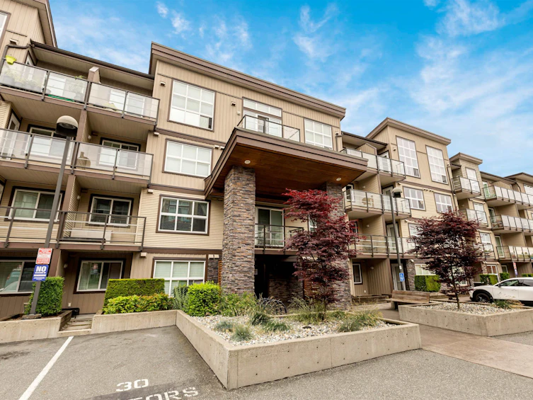324-30525 Cardinal Avenue, Abbotsford, BC, V2T 0A8 - 3