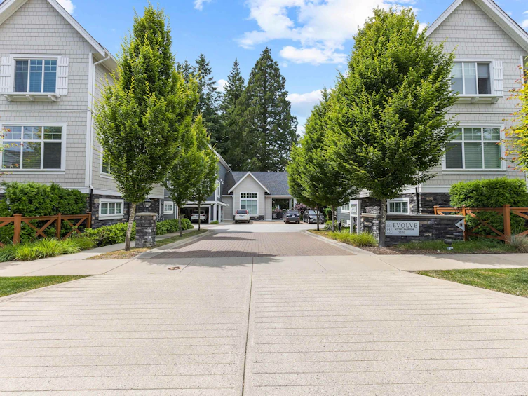 20-2239 164a Street, Surrey, BC, V3Z 0V1