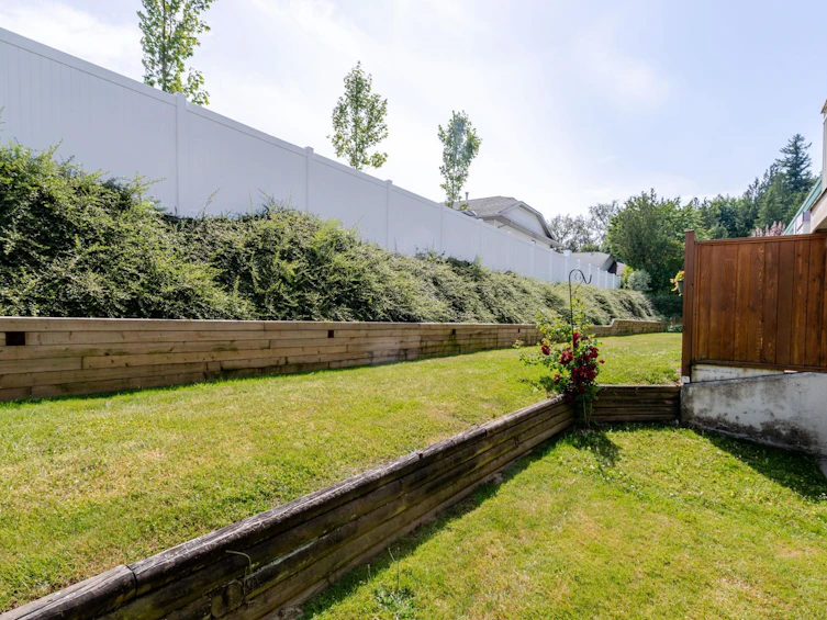 9-3115 Trafalgar Street, Abbotsford, BC, V2S 8C5