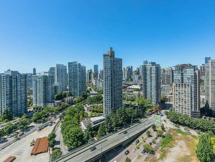 2301-89 Nelson Street, Vancouver, BC, V6Z 0E7 - 23