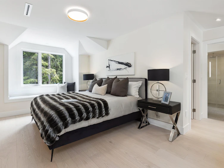 3529 Anne Macdonald Way, North Vancouver, BC, V7G 2S7 - 4