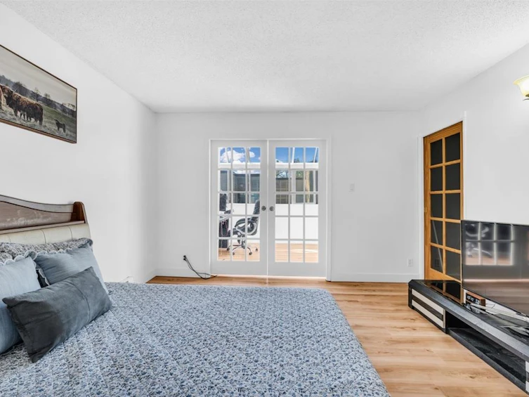 3295 Mountain Highway, North Vancouver, BC, V7K 2H4 - 20