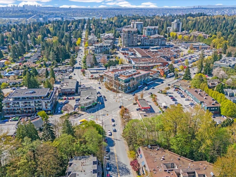 3295 Mountain Highway, North Vancouver, BC, V7K 2H4 - 39