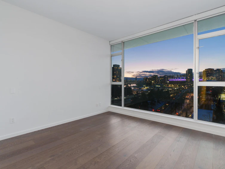 801-221 Union Street, Vancouver, BC, V6A 0B4 - 17