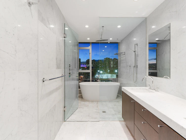 801-221 Union Street, Vancouver, BC, V6A 0B4 - 18