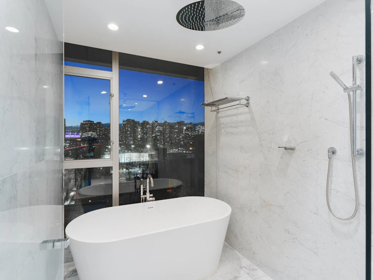 801-221 Union Street, Vancouver, BC, V6A 0B4 - 19