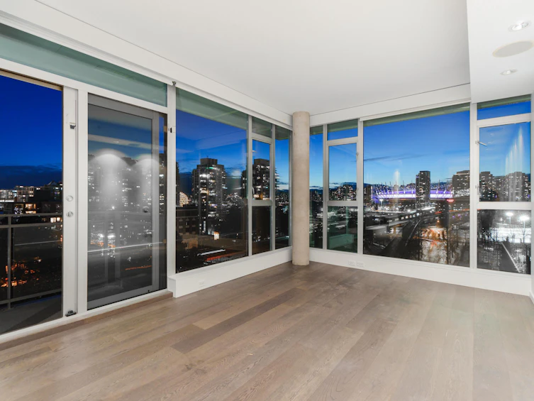 801-221 Union Street, Vancouver, BC, V6A 0B4 - 20