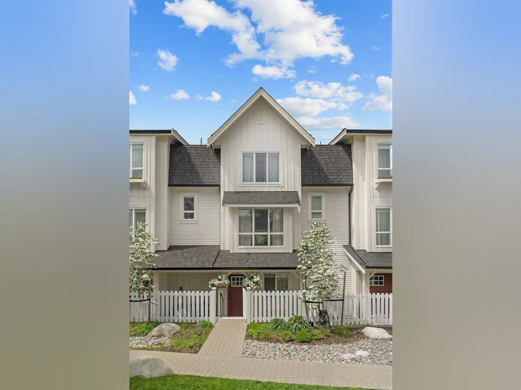98-24951 112 Avenue, Maple Ridge, BC
