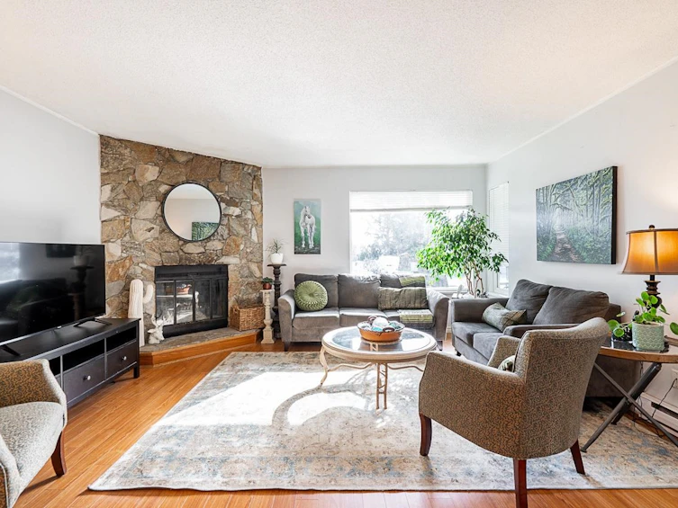 6021 194a Street, Surrey, BC, V3S 7L2 - 3