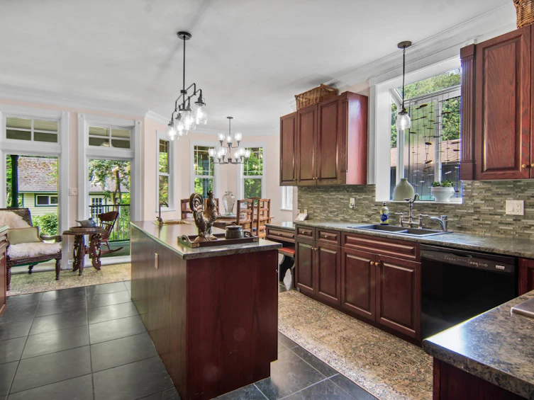 864 Hot Springs Road, Harrison Hot Springs, BC, V0M 1K0 - 12