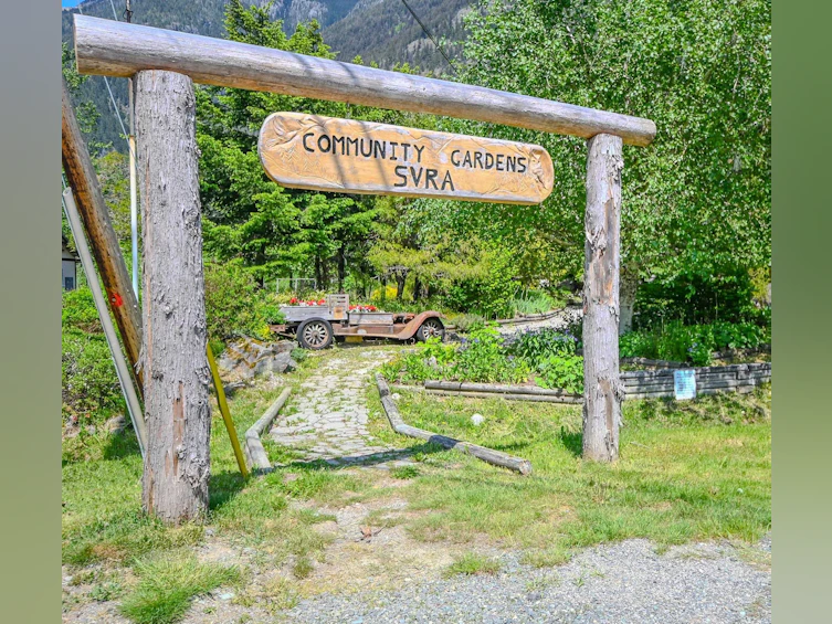 H56 Blueberry Crescent, Hope, BC, V0X 1L5 - 35