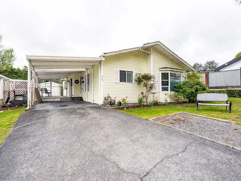 22 - 8078 King George Boulevard, Surrey BC