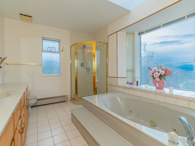 7370 Pandora Street, Burnaby, BC, V5A 1B9 - 31