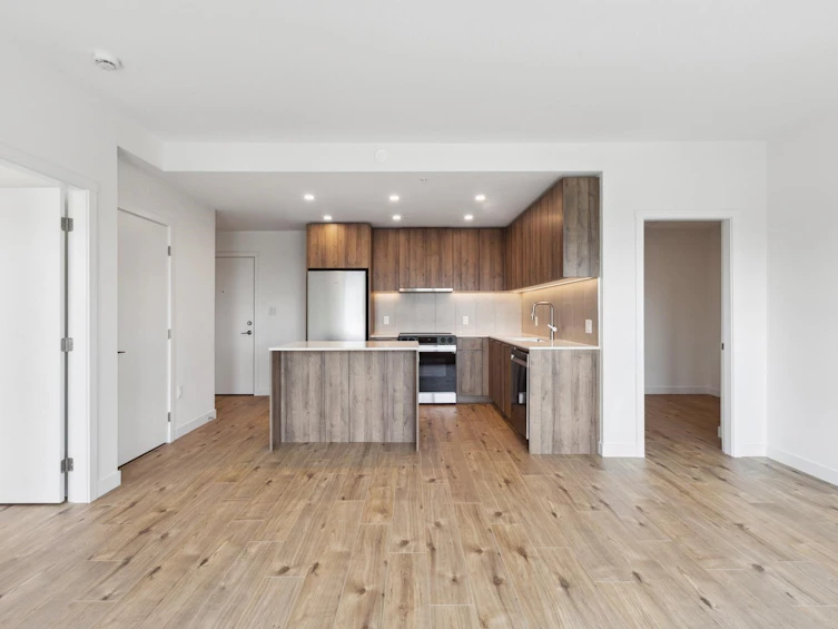 403-3594 Malsum Drive, North Vancouver, BC, V7G 0B5 - 8