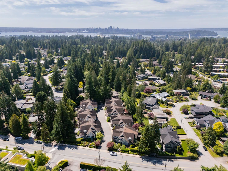 3775 Edgemont Boulevard, North Vancouver, BC, V7R 2P6 - 36
