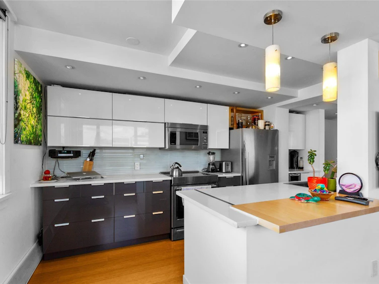 1850 Comox Street, Vancouver, BC, V6G 1R3 - 9