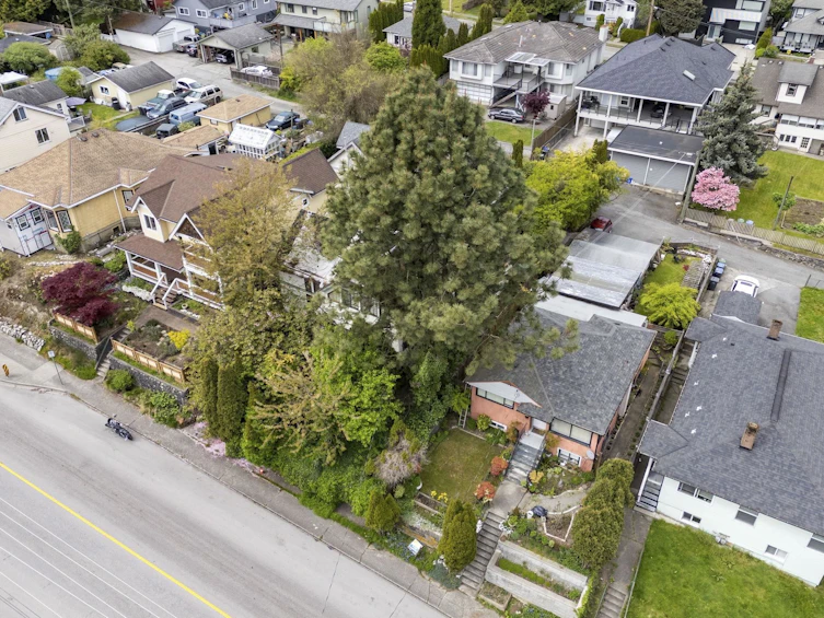 451 E Eighth Avenue, New Westminster, BC, V3L 4K9 - 17
