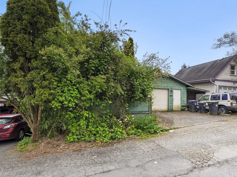 451 E Eighth Avenue, New Westminster, BC, V3L 4K9 - 8