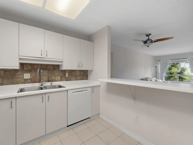 112-7840 Moffatt Road, Richmond, BC, V6Y 1X8 - 6