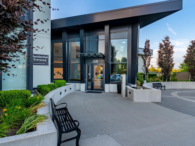2602-2180 Gladwin Road, Abbotsford, BC, V2S 0H4 - 3