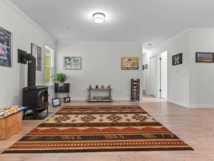 5949 Cambridge Street, Chilliwack, BC, V2R 2Y4 - 18