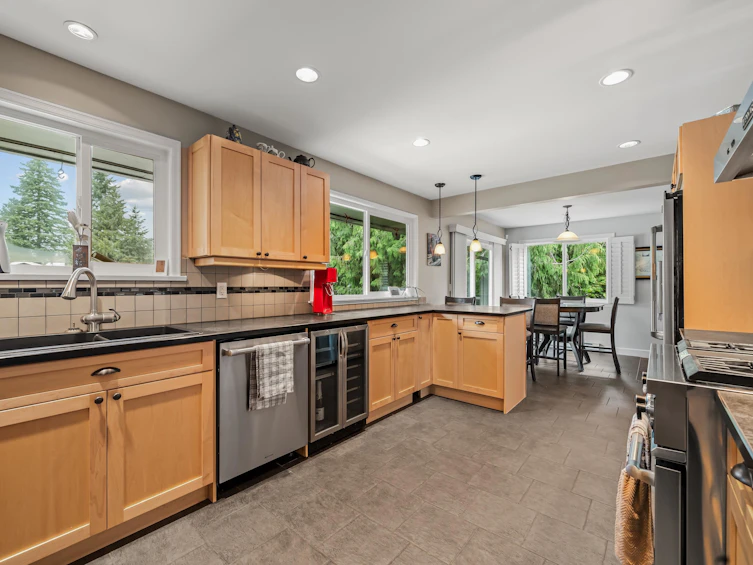 20900 45a Avenue, Langley, BC, V3A 3G5 - 6