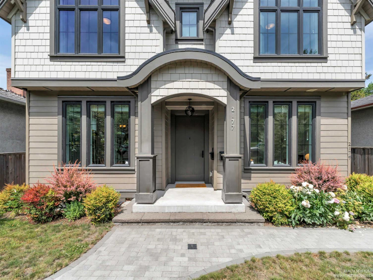 2177 E 20th Avenue, Vancouver, BC, V5N 2L5 - 2
