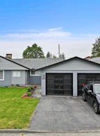 3149 Beverley Crescent