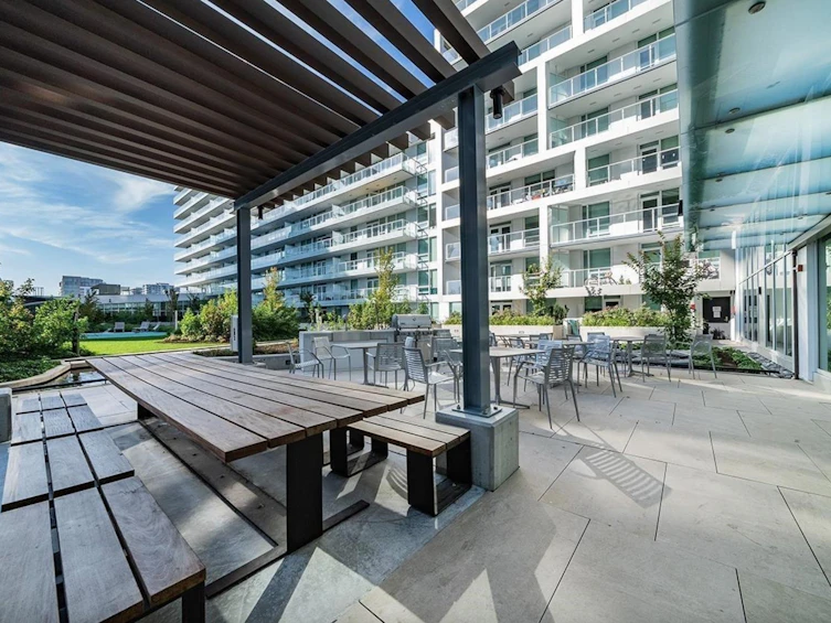 1107-6320 No. 3 Road, Richmond, BC, V6Y 0L5 - 11