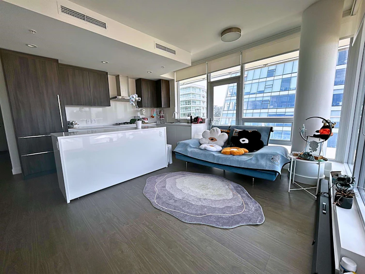 1107-6320 No. 3 Road, Richmond, BC, V6Y 0L5 - 3