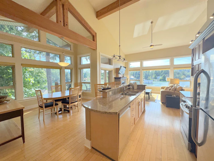 4C-12849 Lagoon Road, Pender Harbour Egmont, BC, V0N 2H0 - 4