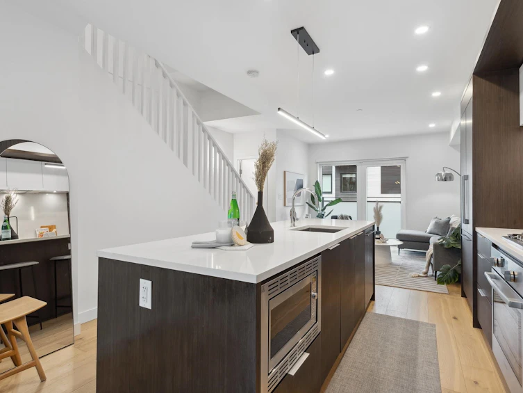 121-649 E 3rd Street, North Vancouver, BC, V7L 1G6 - 6