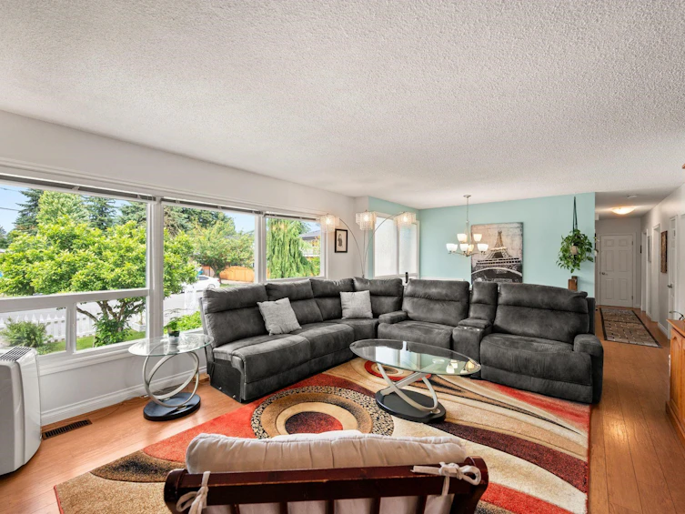 33232 Hawthorne Avenue, Abbotsford, BC, V2S 1B3 - 5