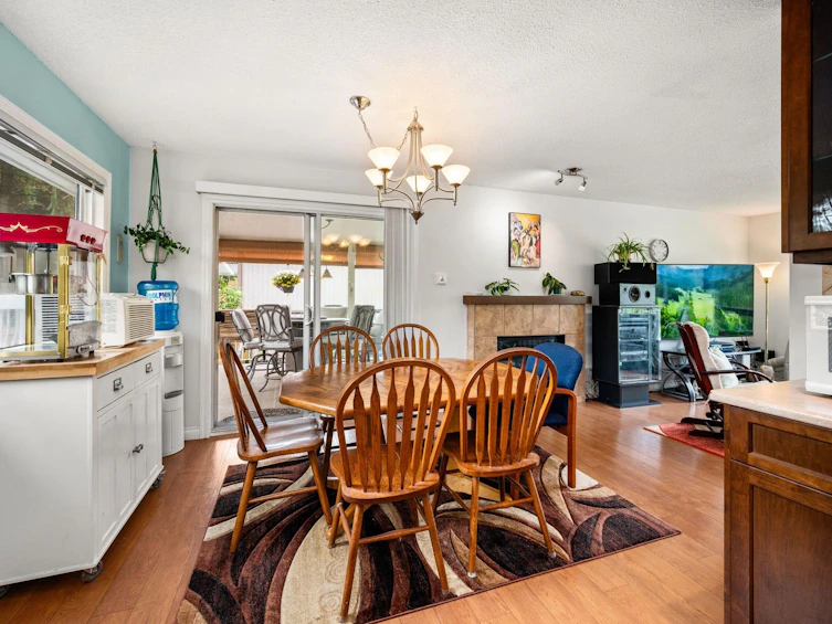 33232 Hawthorne Avenue, Abbotsford, BC, V2S 1B3 - 10