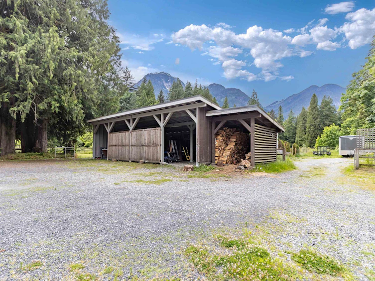 14848 Squamish Valley Road, Squamish, BC, V0N 1H0 - 33