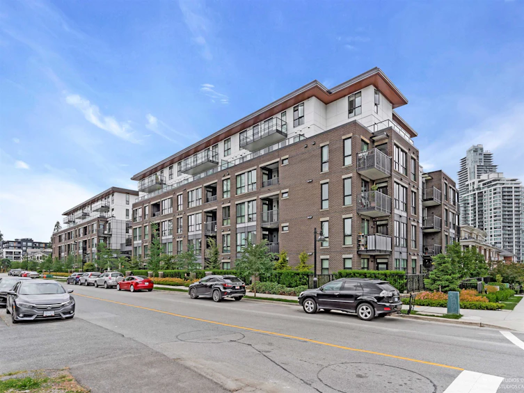605-750 Dogwood Street, Coquitlam, BC, V3J 0K6 - 2