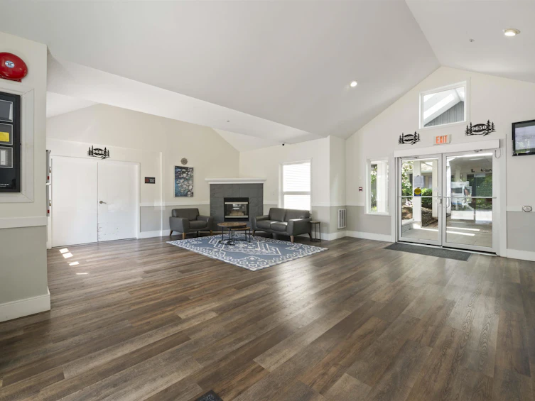 109-9650 148th Street, Surrey, BC, V3R 0W2 - 4