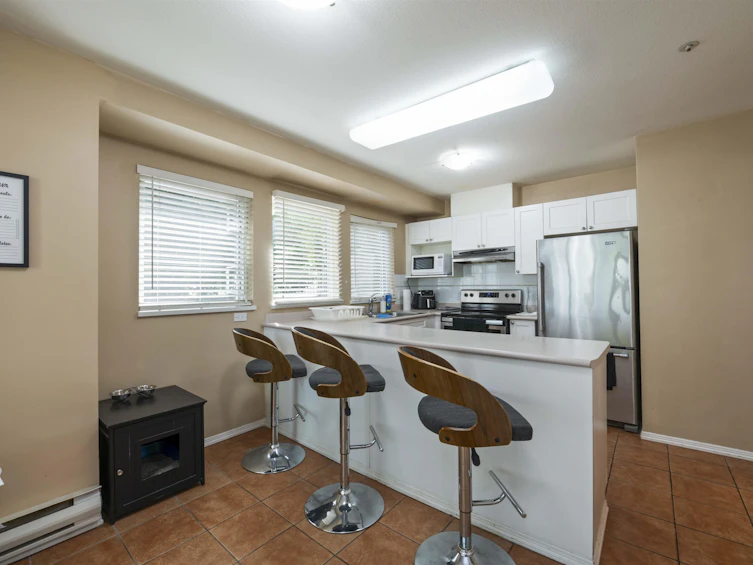 109-9650 148th Street, Surrey, BC, V3R 0W2 - 14
