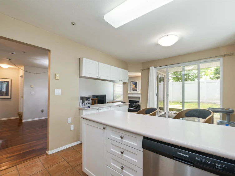 109-9650 148th Street, Surrey, BC, V3R 0W2 - 13