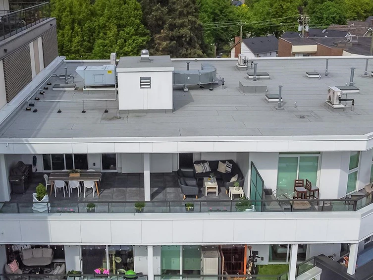 PH1-979 E 19th Avenue, Vancouver, BC, V5V 1K7 - 19