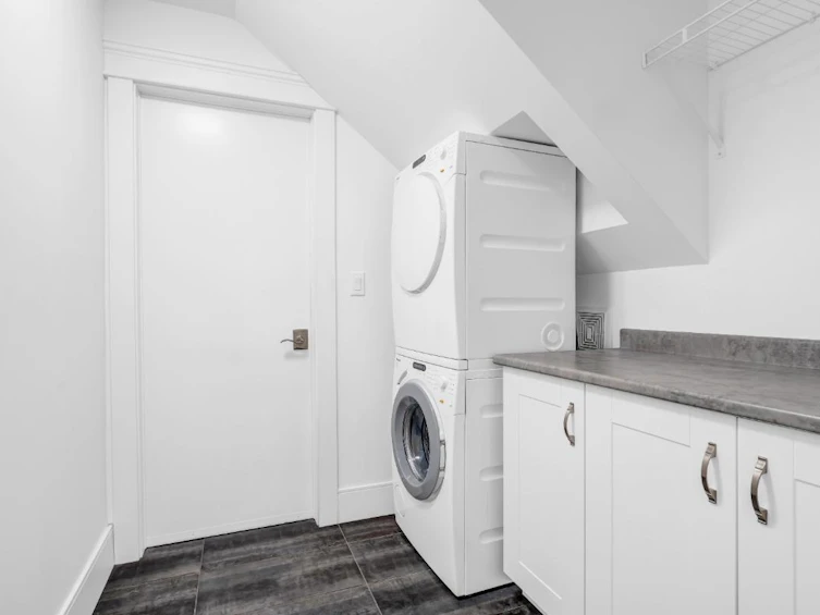 584 W 18th Avenue, Vancouver, BC, V5Z 1V6 - 19