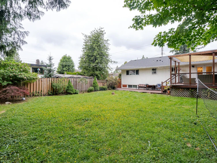 33986 Walnut Avenue, Abbotsford, BC, V2S 2S5 - 34