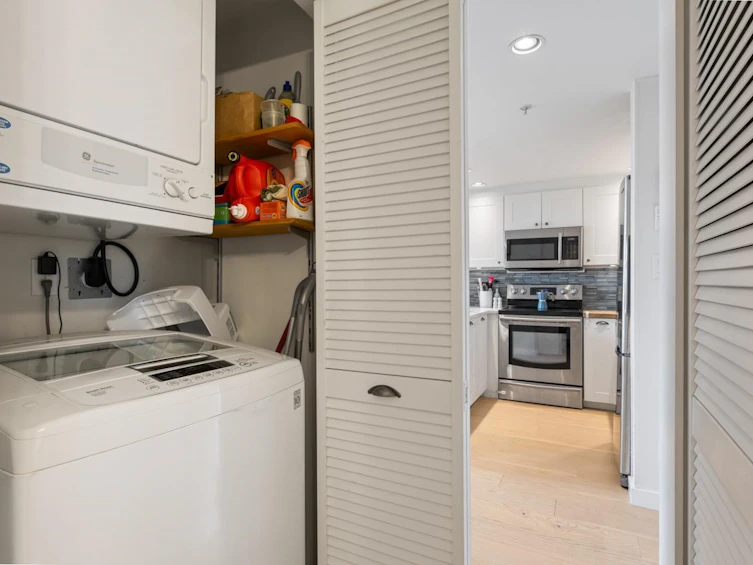 417-2255 W 4th Avenue, Vancouver, BC, V6K 1N9 - 13