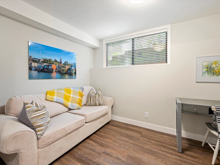5436 Blueberry Lane, North Vancouver, BC, V7R 4N1 - 31