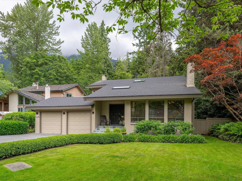 5436 Blueberry Lane, North Vancouver BC V7R 4N1